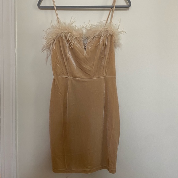 superdown small mini dress - Picture 2 of 4